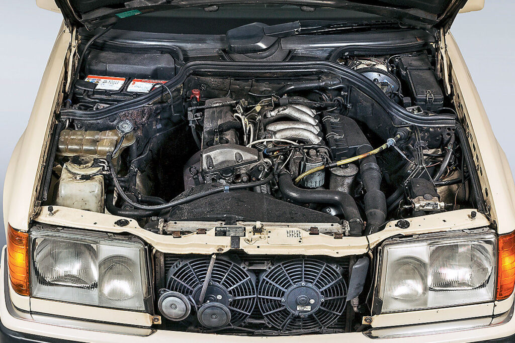 Mercedes-Benz M103 E30 3.0 Motor