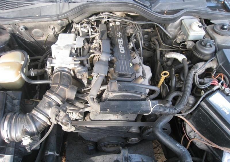Opel C20NE en X20SE 2.0 l motoren.
