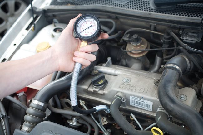 Eenvoudige tips voor motordiagnose voordat je een auto koopt