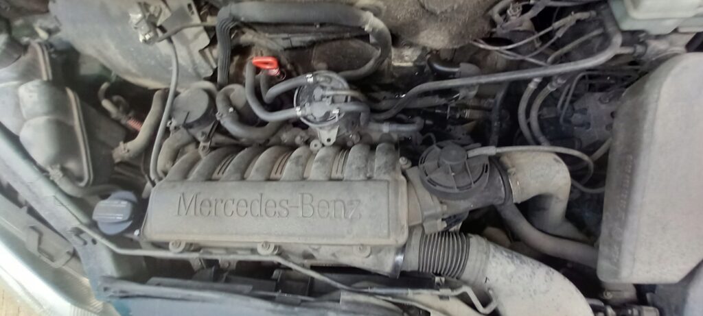 Mercedes OM668 dieselmotor